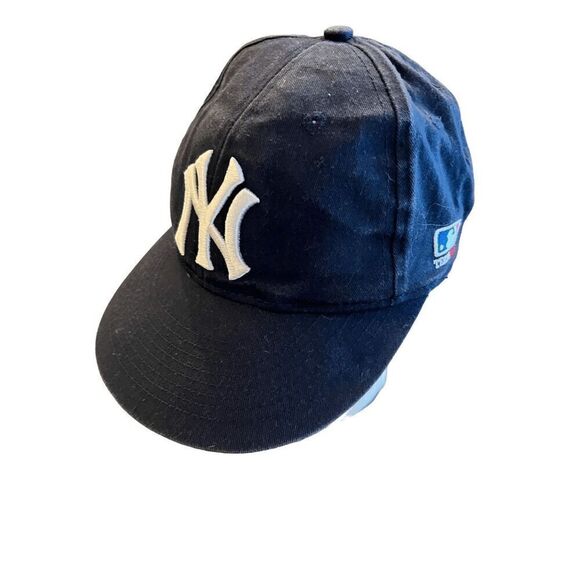 New York Yankees MLB youth hat - Picture 4 of 5